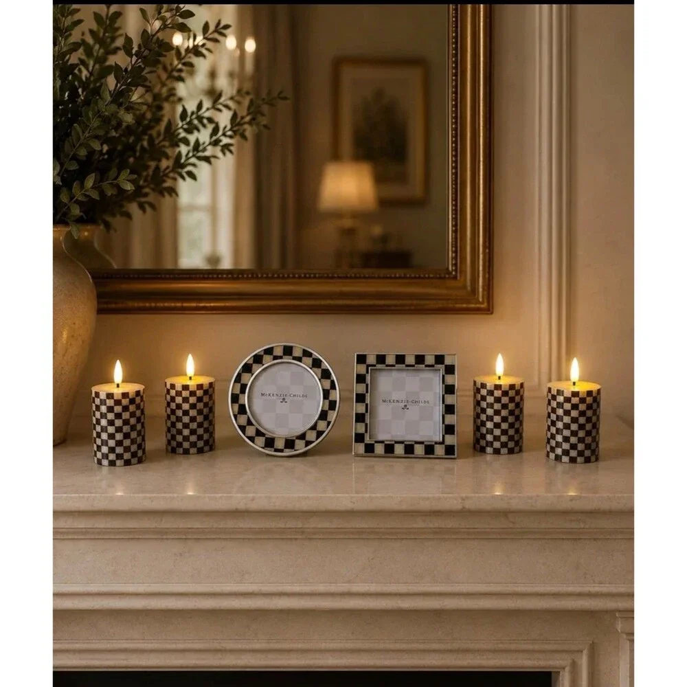 NEW MacKenzie-Childs Courtly Check Silver Plated Frames Set of 2 in Gift Box
